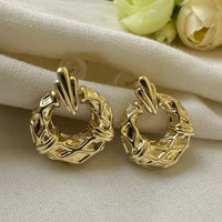 Aretes corona