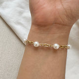 Pulsera con perlitas